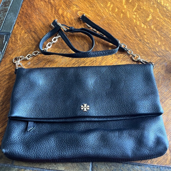 Tory Burch Black Pebbled Leather Fold Over Shoulder Bag - Picture 2 of 6